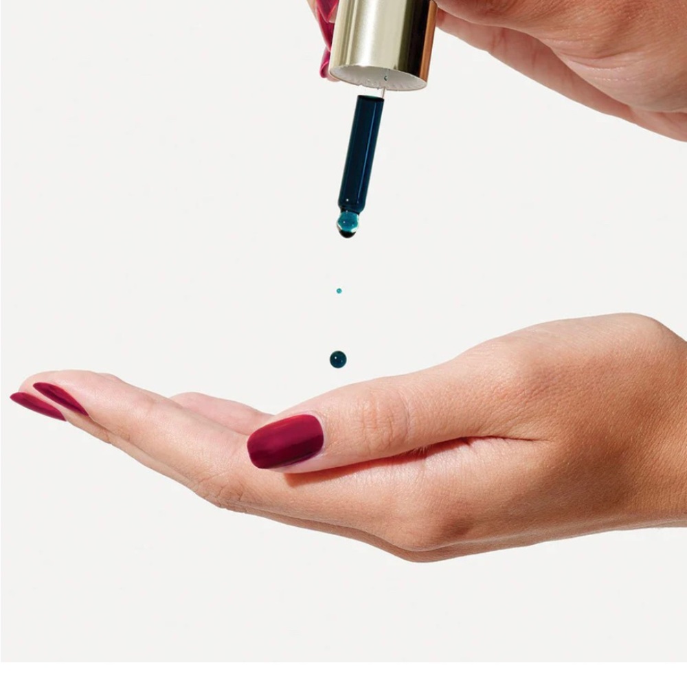 Sunday Riley Luna - Picture 4 of 8